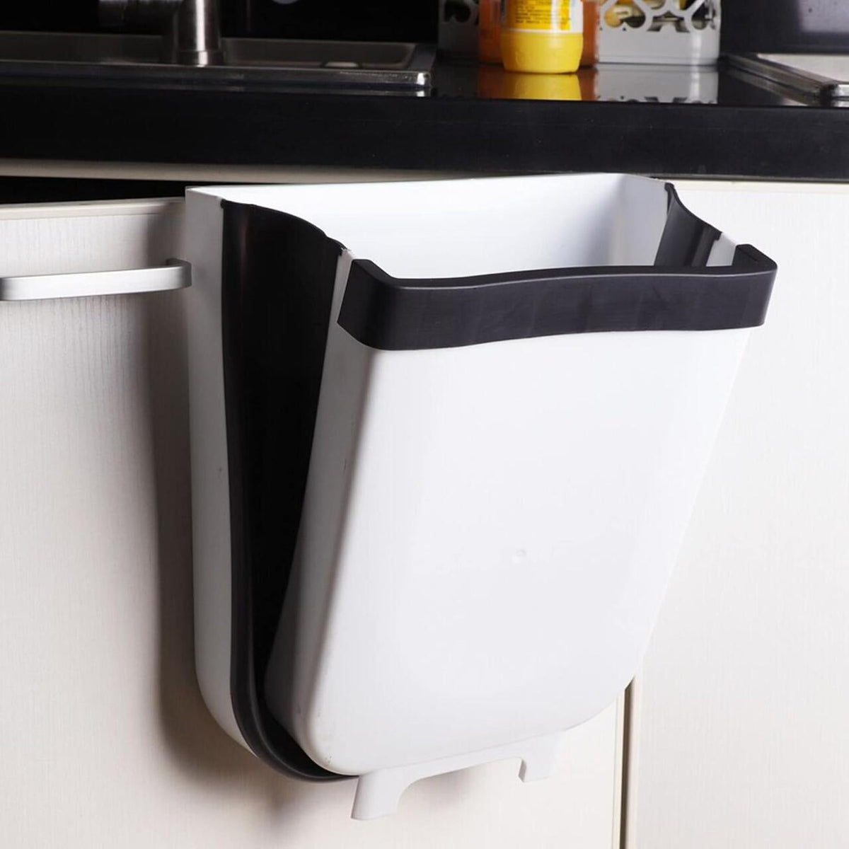 Cubo de basura plegable