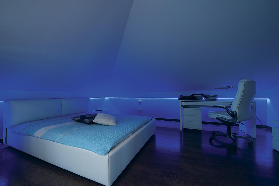 Tira LED regulable de 16 colores, a prueba de agua y con control remoto incluido