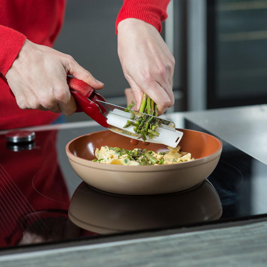 Tijeras de Cocina 2 en 1 con Tabla Integrada