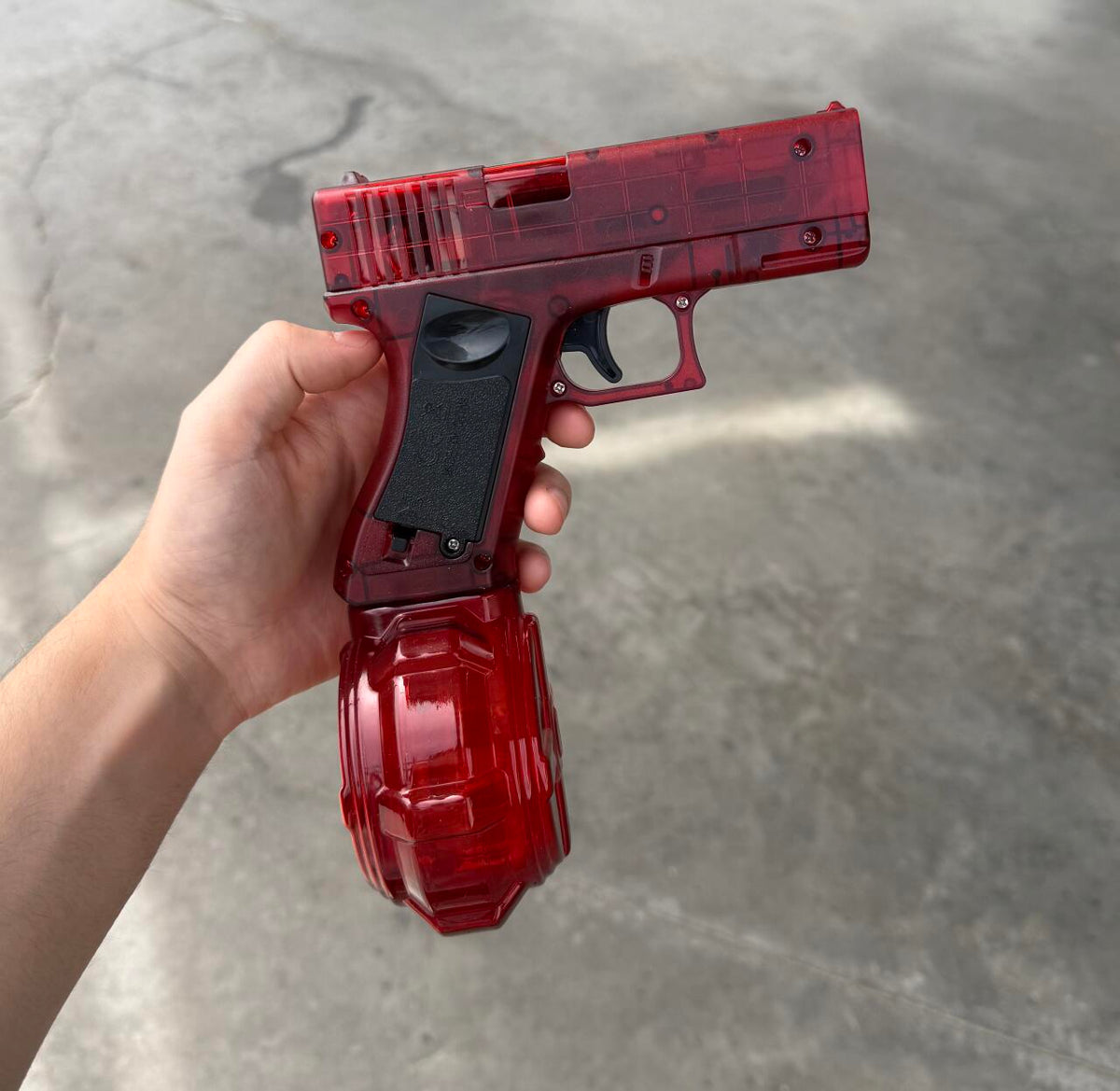 Pistola de agua con batería