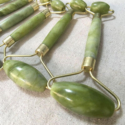 Masajeador Facial. Rodillo de Jade y Piedra Gua Sha