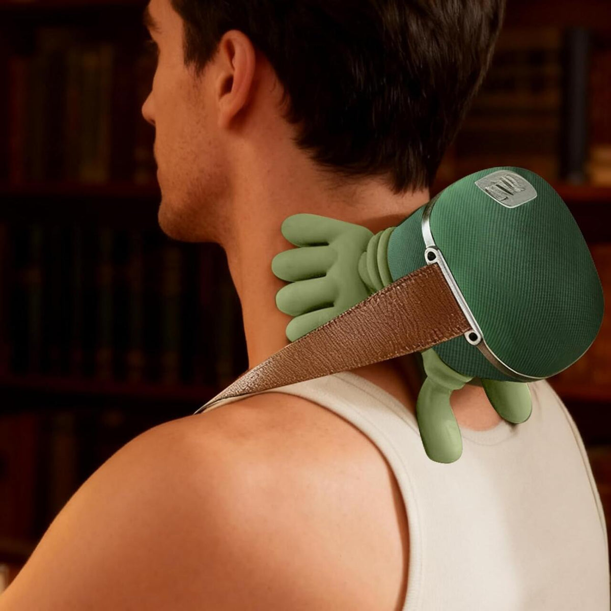 BN4295 Masajeador Cervical y Espalda 4D Mano Biónica con Calor